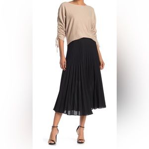 Max studio Skirt🖤